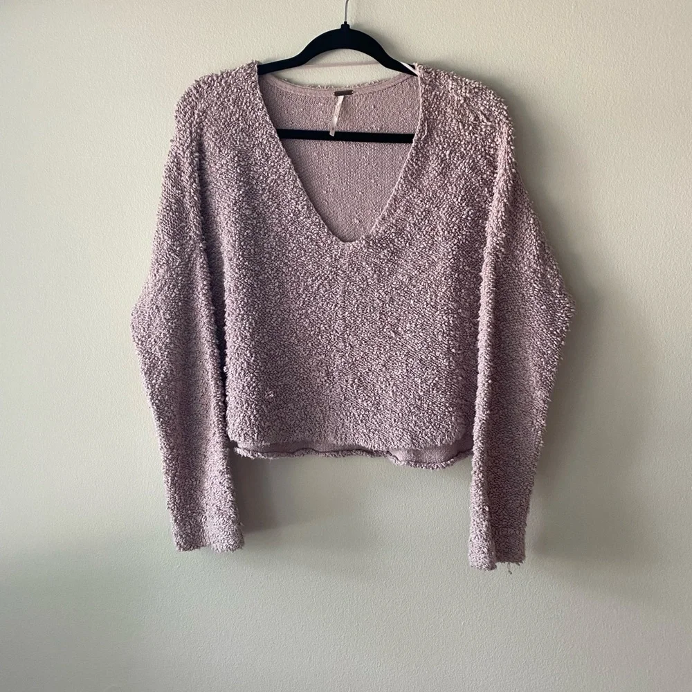 Free People Blush Pink Textured V-Neck Sweater - Picture 4 of 6